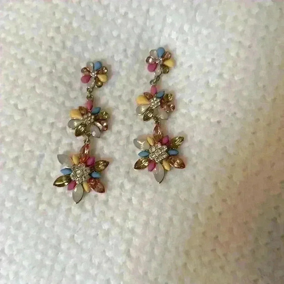 Colorful hanging earrings - Picture 1 of 2